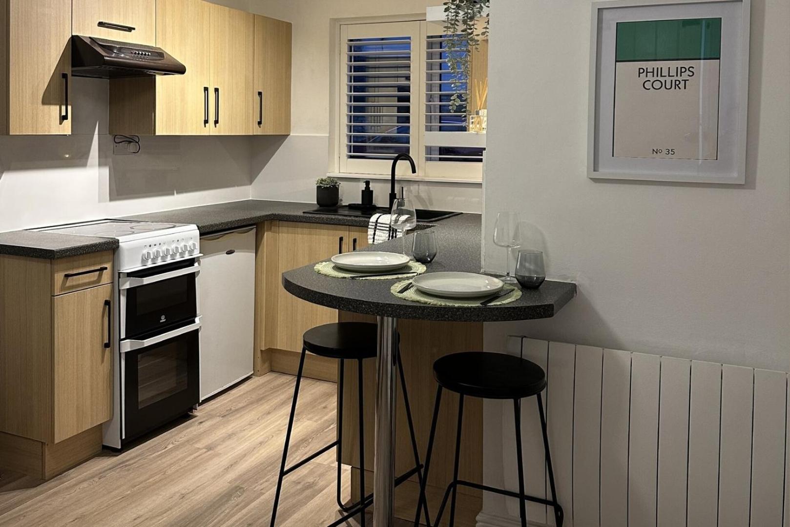 Cosy 1Bd Getaway Perfect For Couples Stamford Apartment Luaran gambar